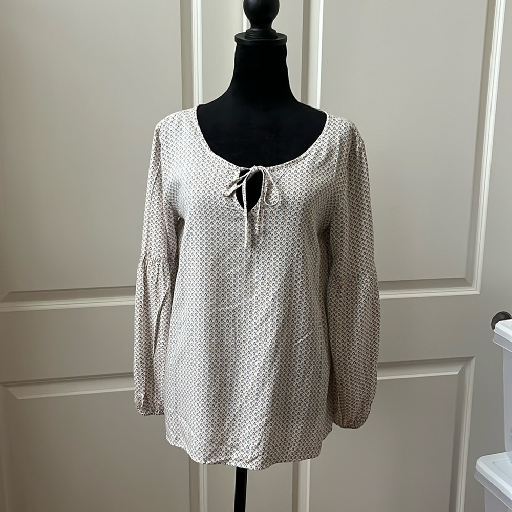 Dalia Size Small Women’s Blouse